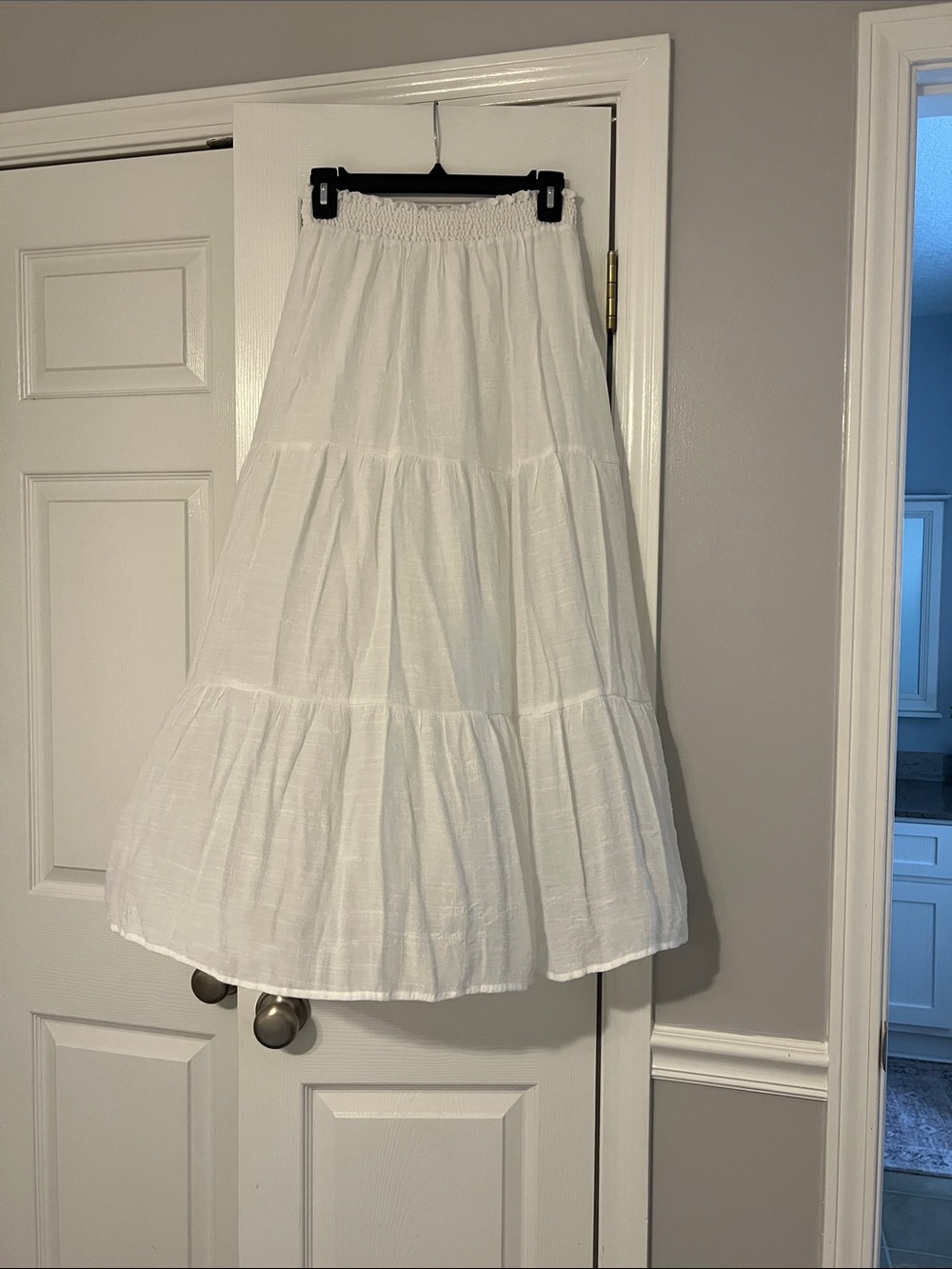 Lily Star White Tiered Midi Skirt